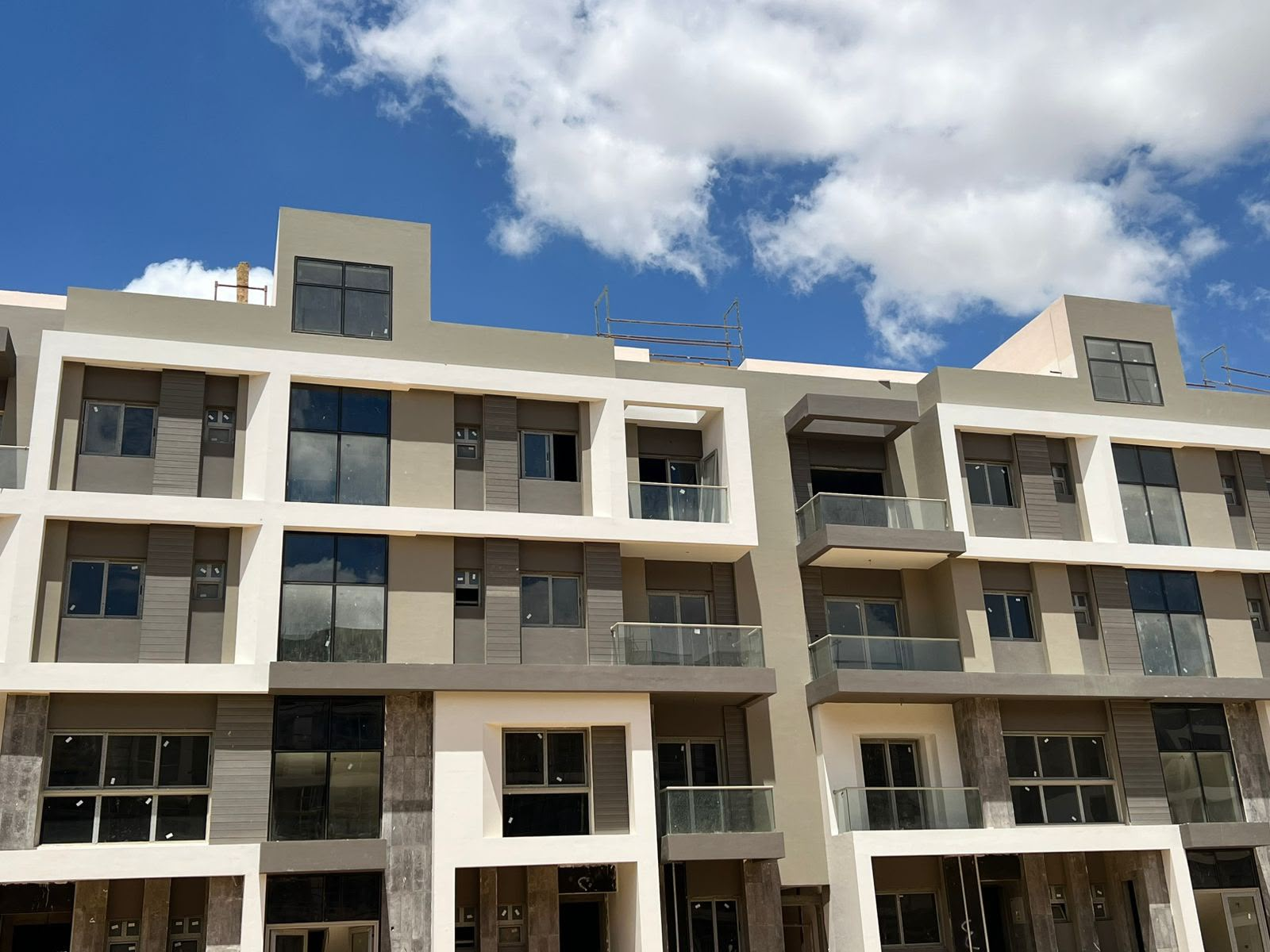 Terrace – Sheikh Zayed | HDP – صورة 4